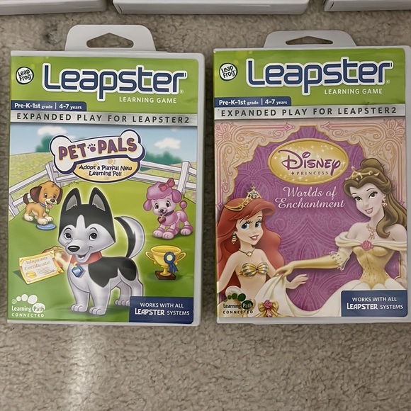 Leapster Games Get Puzzled, Outwit, UP, My Amusement Park, Disney, I Spy, Pet - Picture 2 of 4